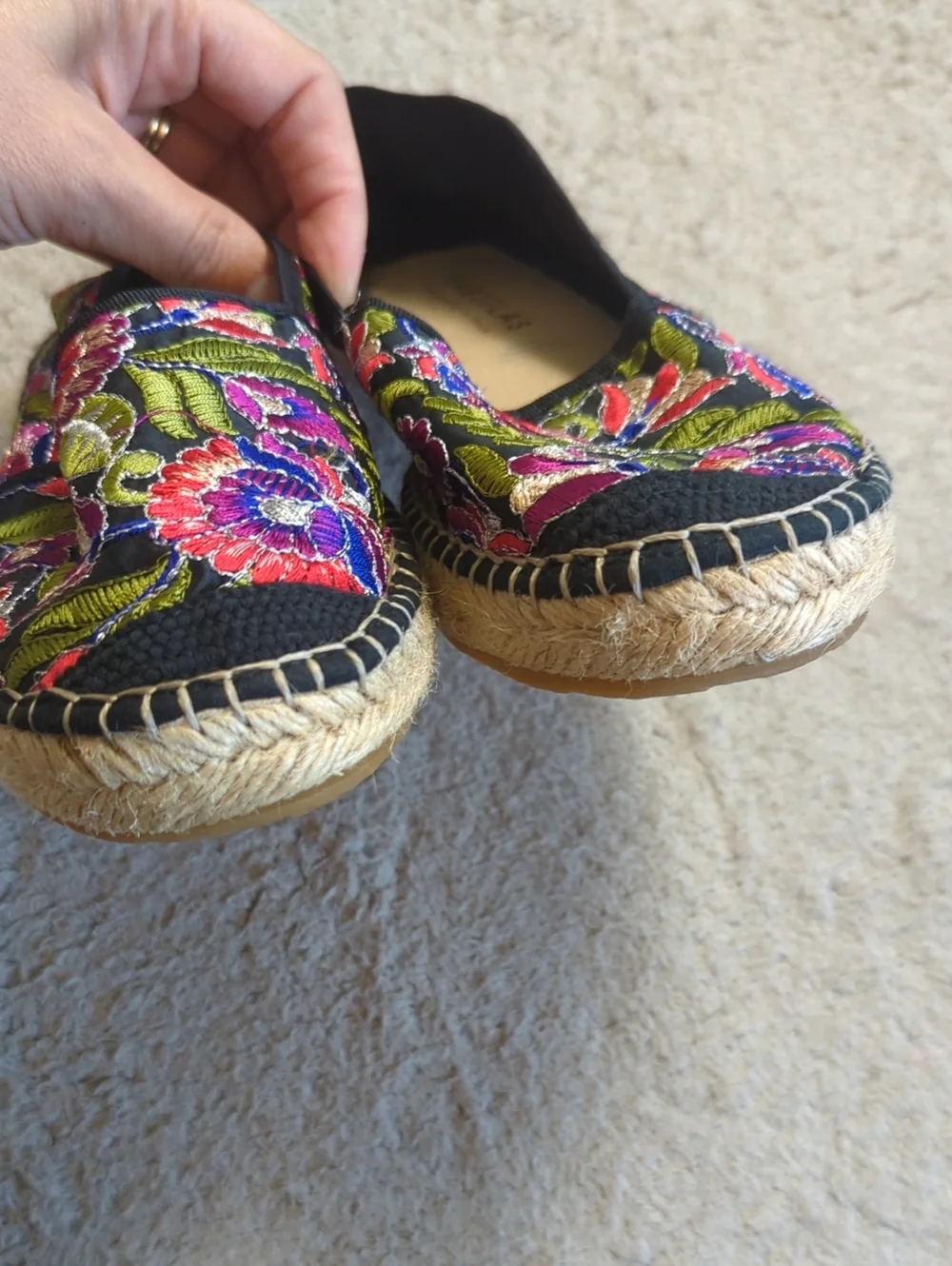Fabiolas Size 38 Floral Metallic Embroidered Espadrille Flats Made In Spain